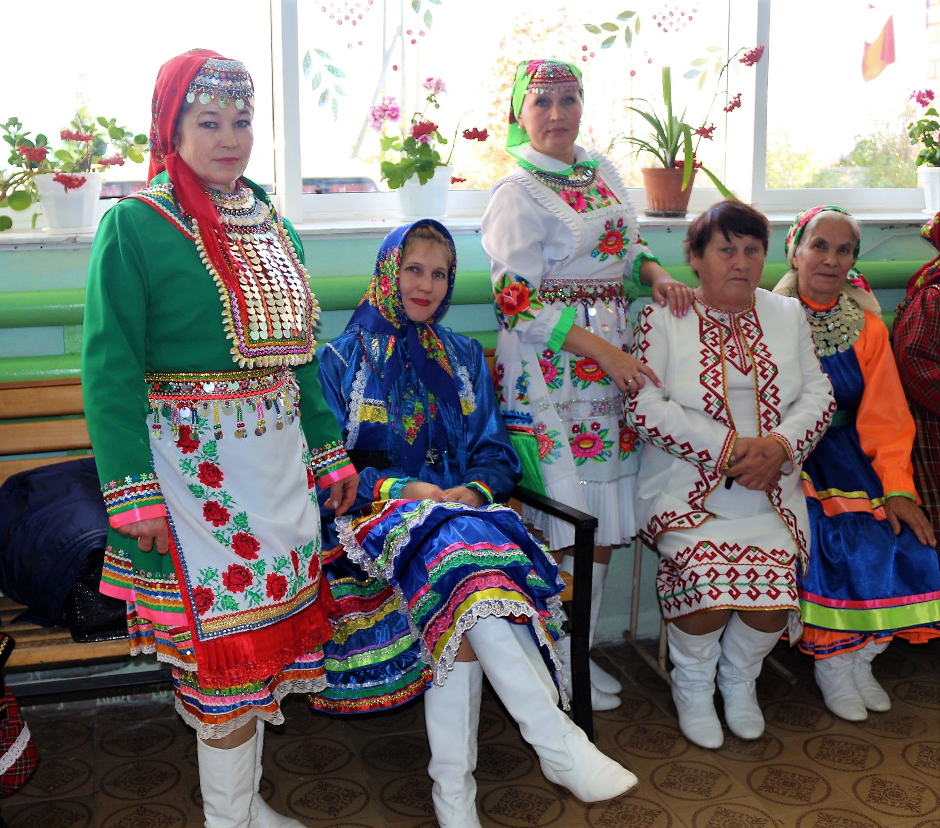 Народный марийский ансамбль "Элнет" принял участие в межрайонном фестивале народного творчества