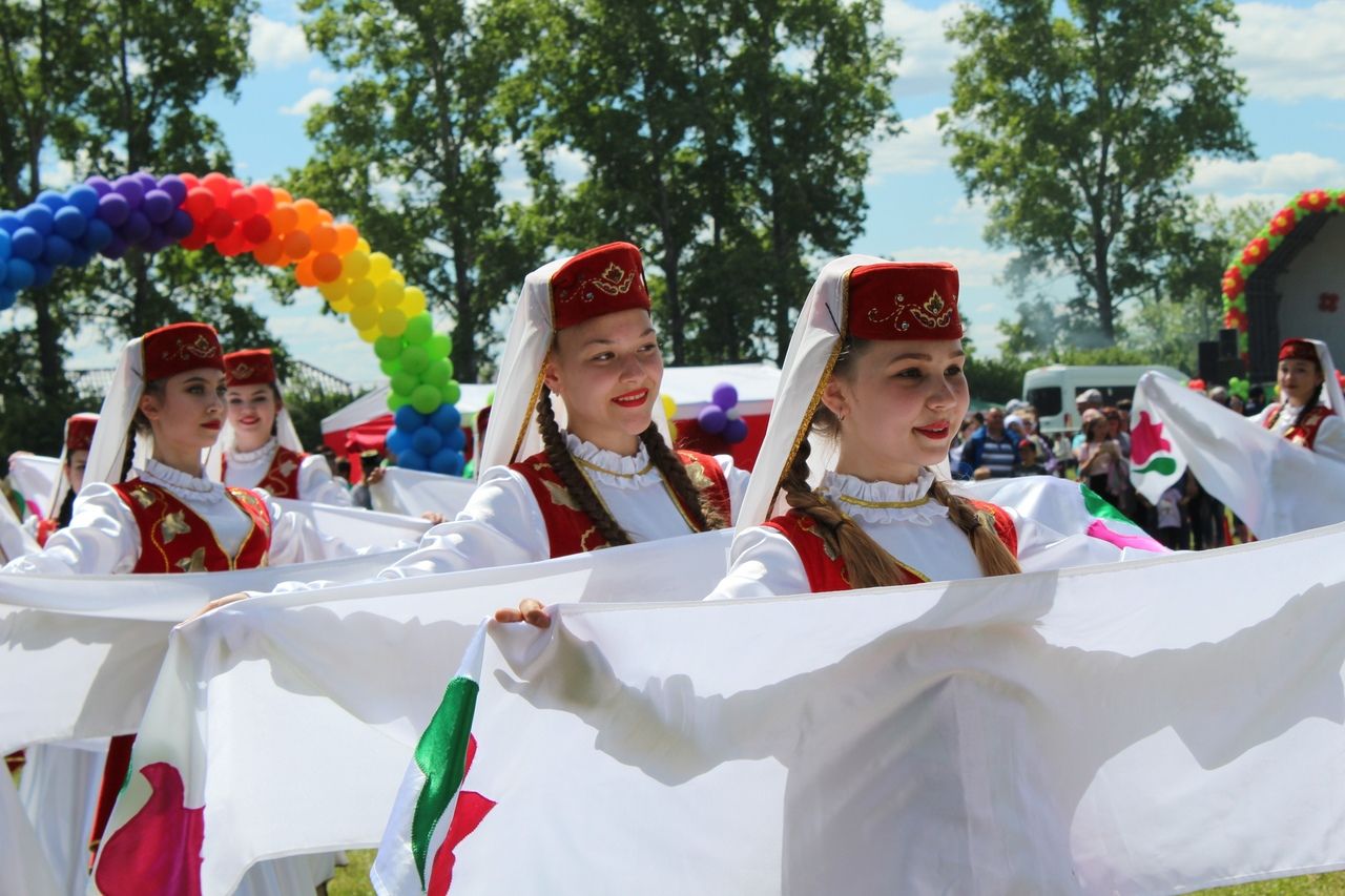 Журналист «МН» Анжела Райсян стала победителем районного фотоконкурса "Я лицо своей нации"