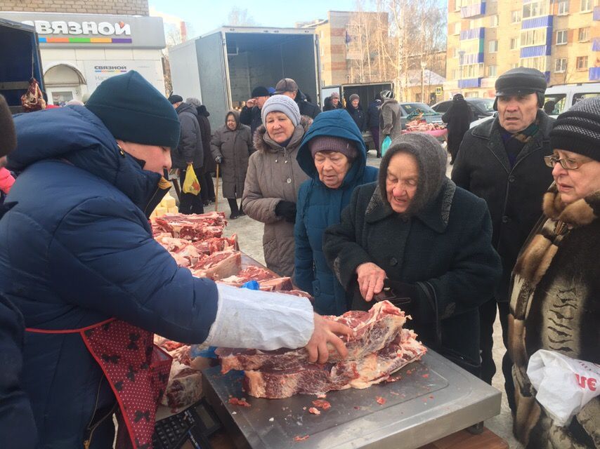 Менделеевский аграриям мороз не не помеха: в городе сегодня прошла сельхозярмарка