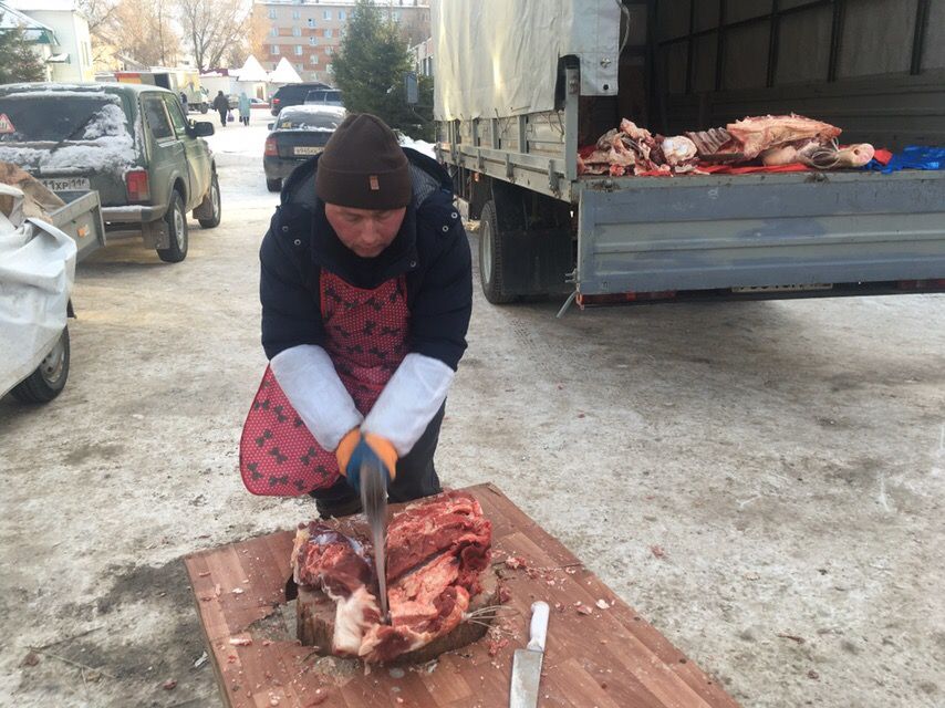 Менделеевский аграриям мороз не не помеха: в городе сегодня прошла сельхозярмарка