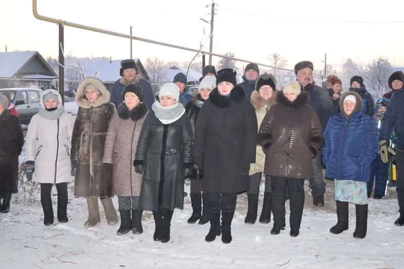 В селе Камаево Менделеевского района открыли детскую площадку