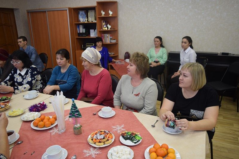 В Менделеевске состоялось новогоднее представление для детей с ограниченными возможностями здоровья