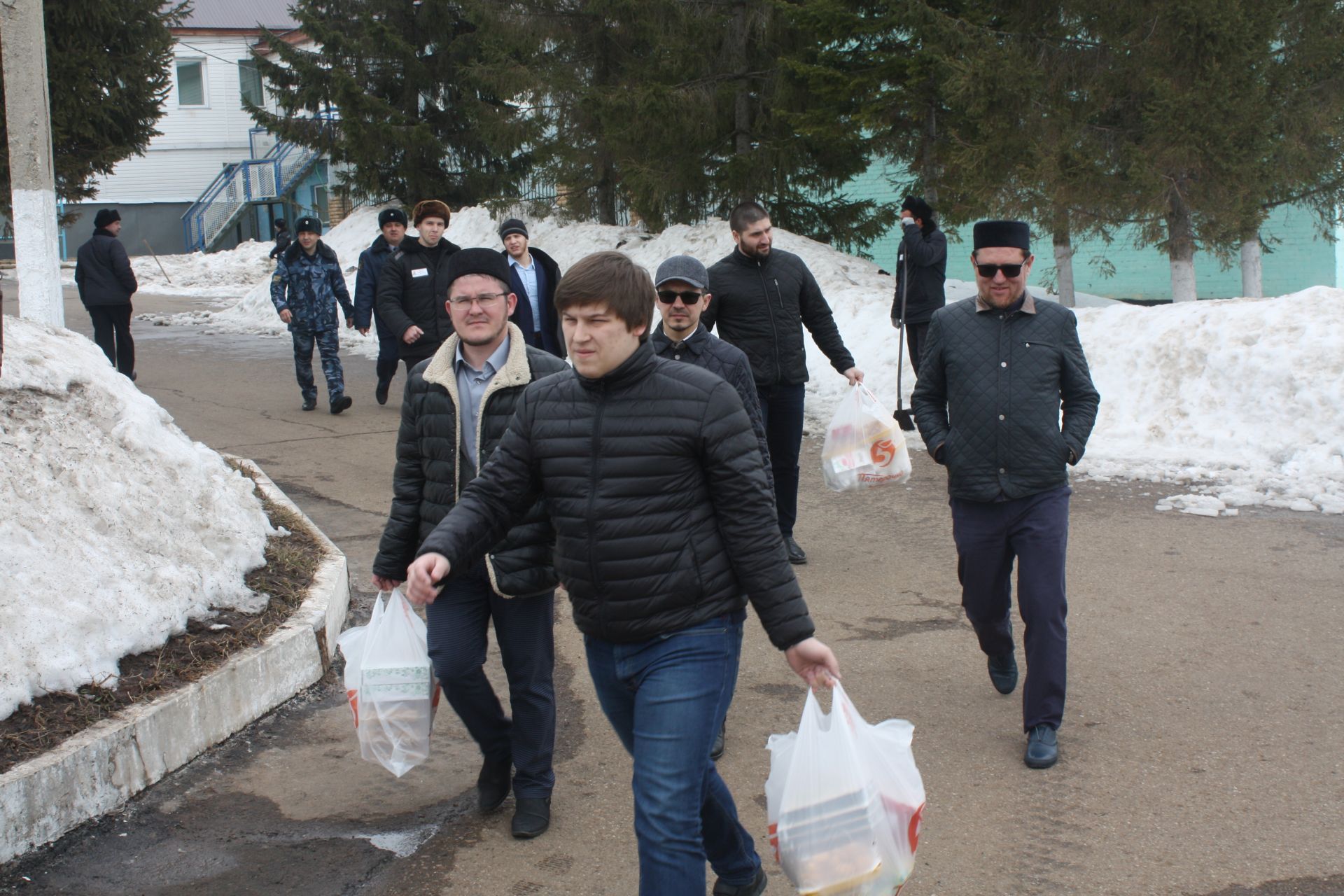 Представители Духовного управления мусульман РТ встретились с заключенными Менделеевска