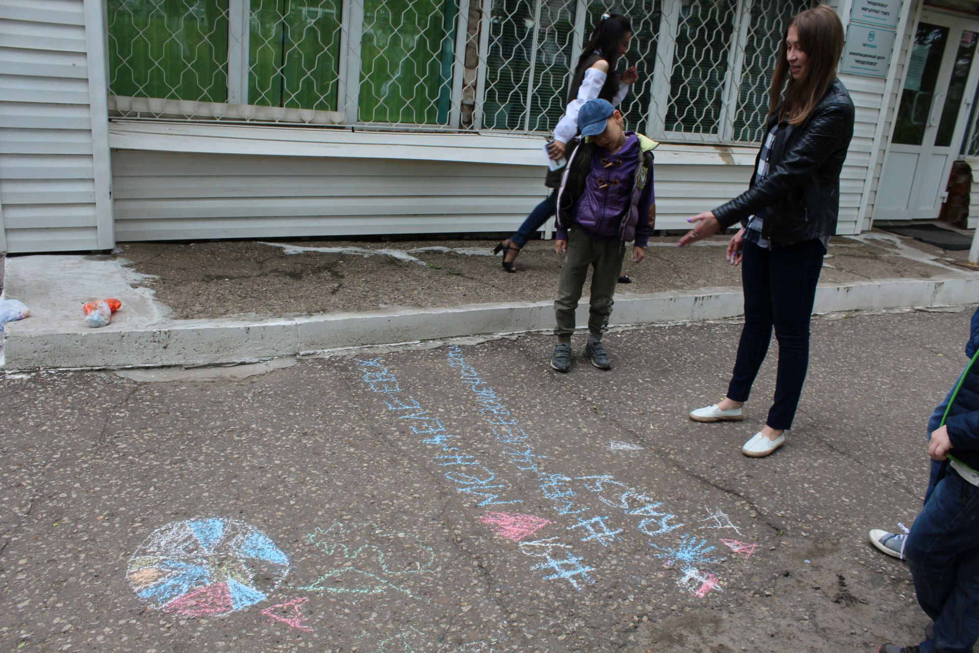 В гостях у «Менделеевских новостей» побывали дети с летней образовательной школы «Умные каникулы»