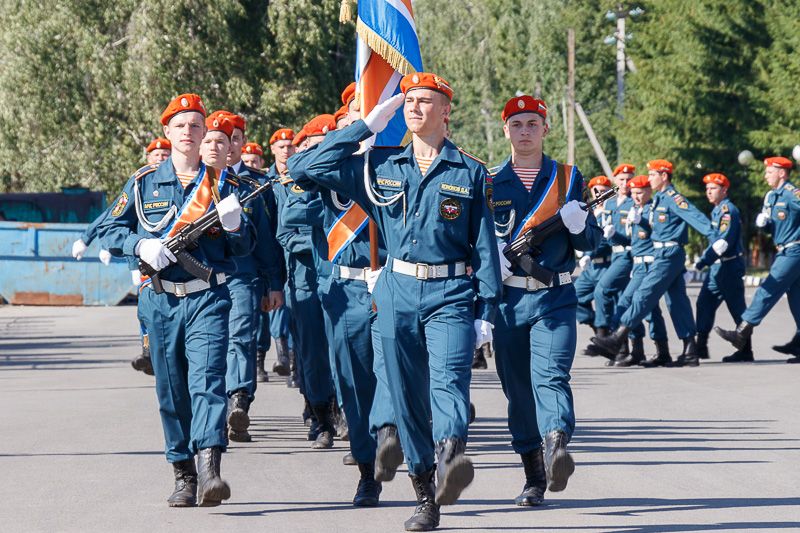 Глава района Валерий Чершинцев  принял участие в выпускном Тетюшского государственного колледжа гражданской защиты