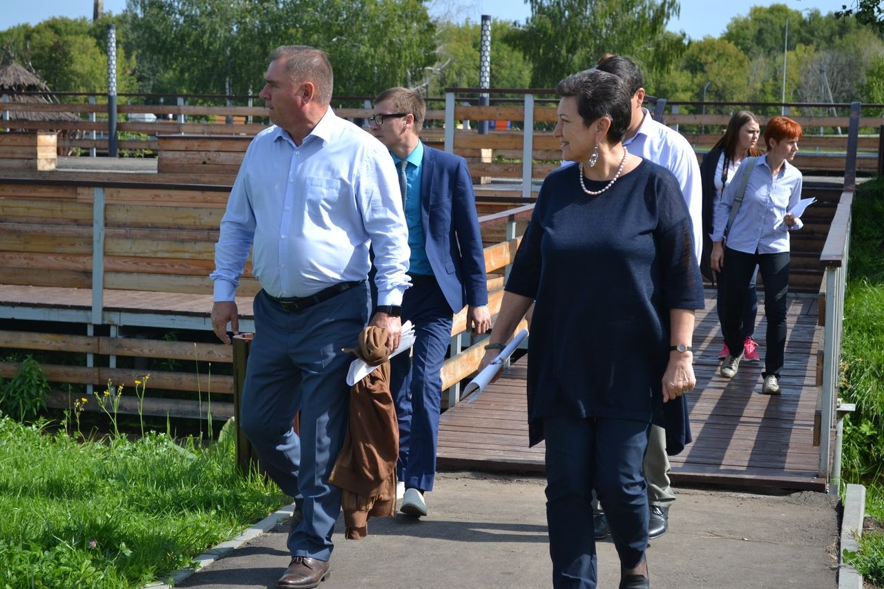 Сотрудники Елабужского государственного музея-заповедника посетили краеведческий музей Менделеевска