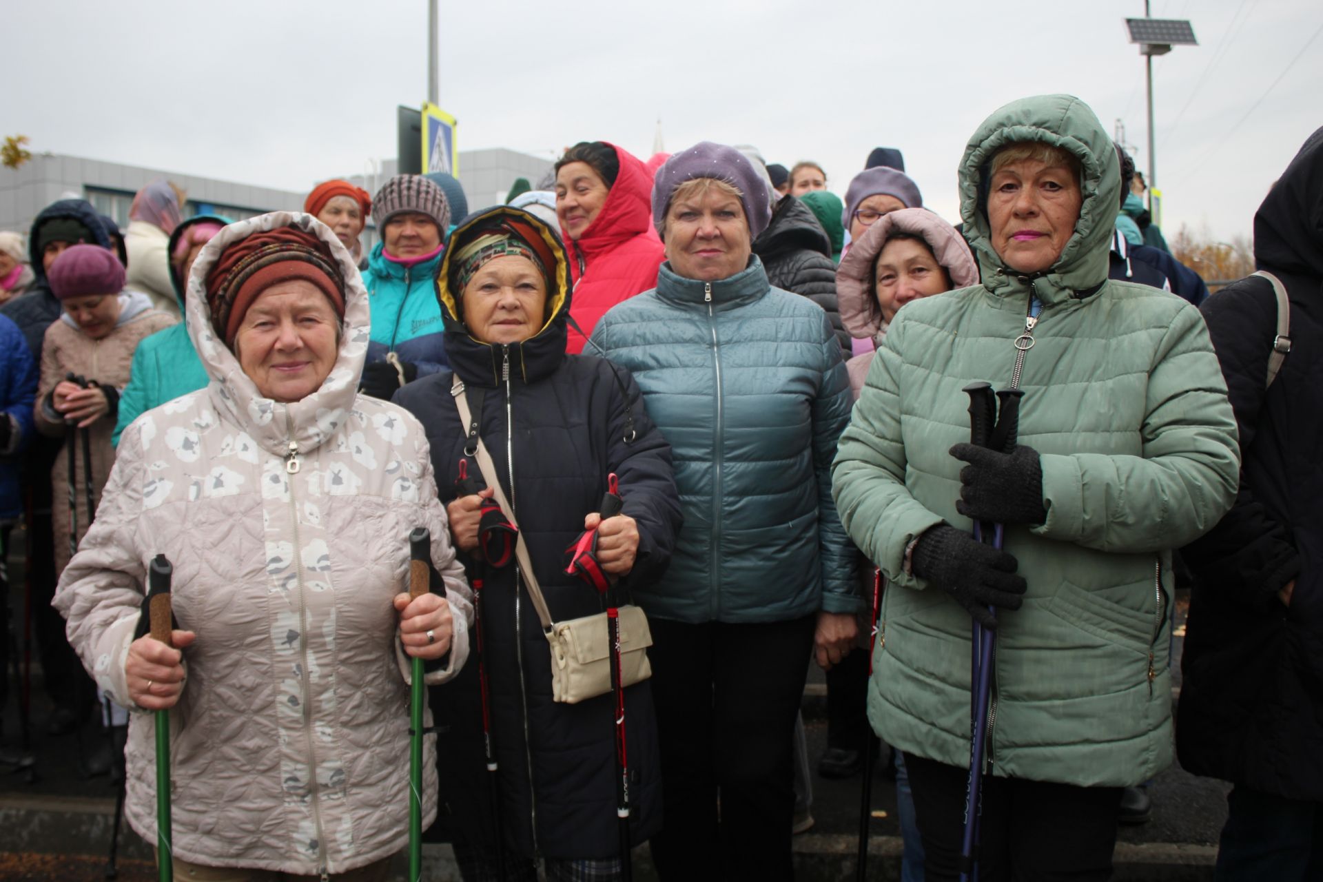 Фитнес на свежем воздухе: в Менделеевске открыли «Аллею спорта»