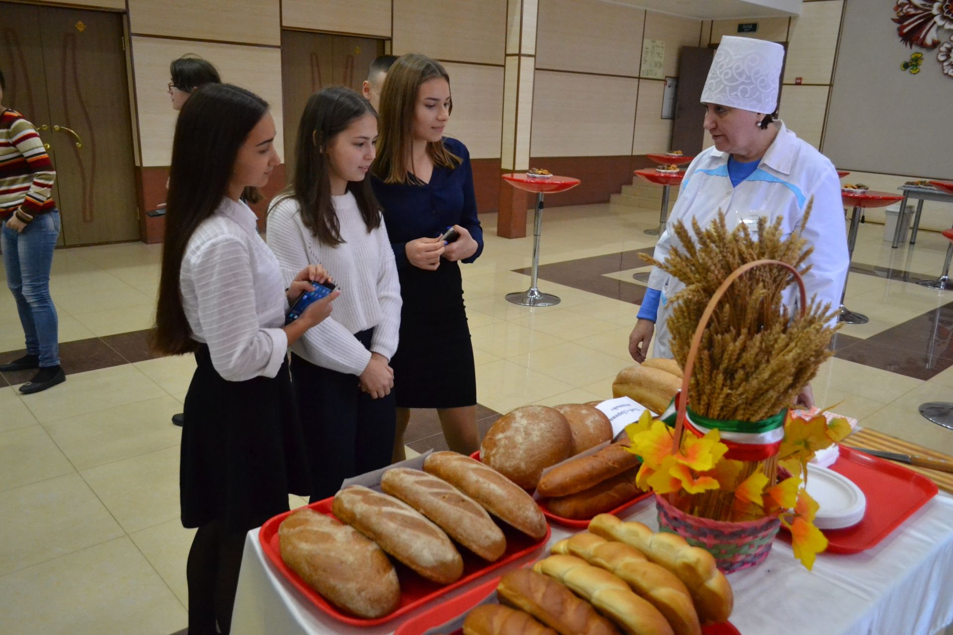 В Менделеевске прошел районный Фестиваль хлеба