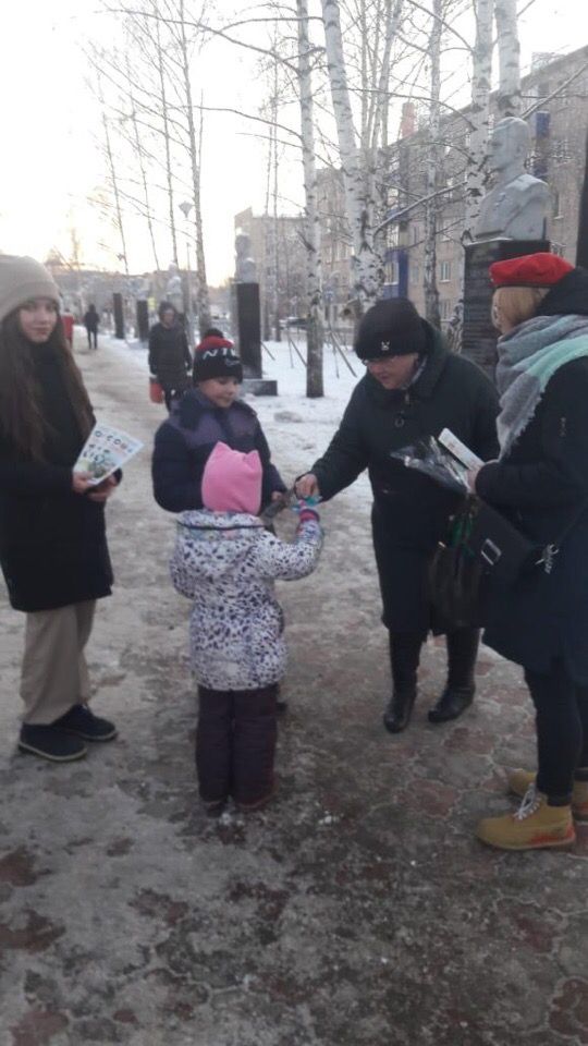 В Менделеевске провели акцию «Засветись»