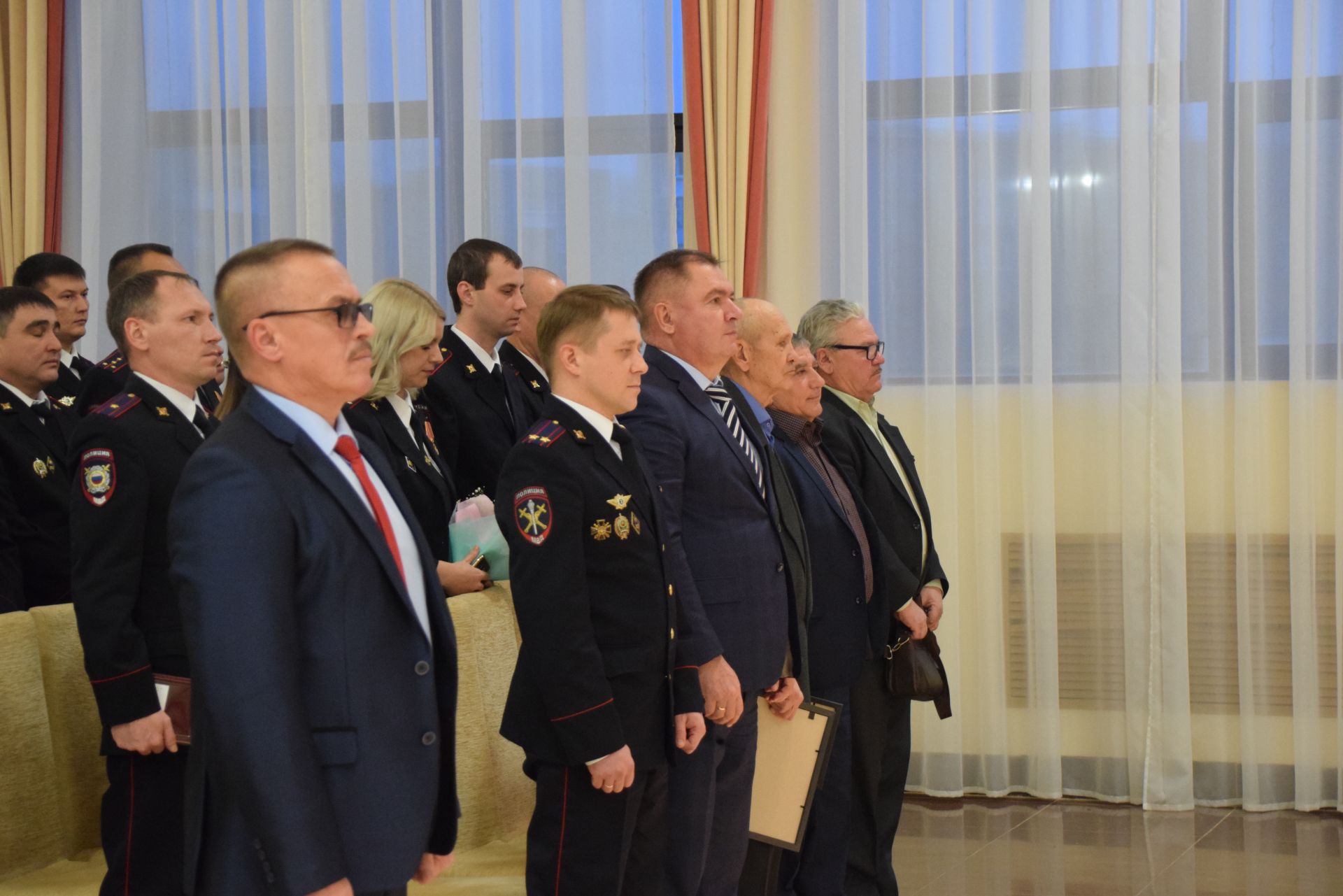 В&nbsp;Менделеевске чествовали полицейских