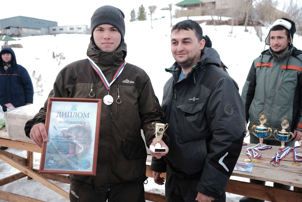 Сборная команда Менделеевска завоевала 2 место на чемпионате по ловле рыбы со льда на мормышку