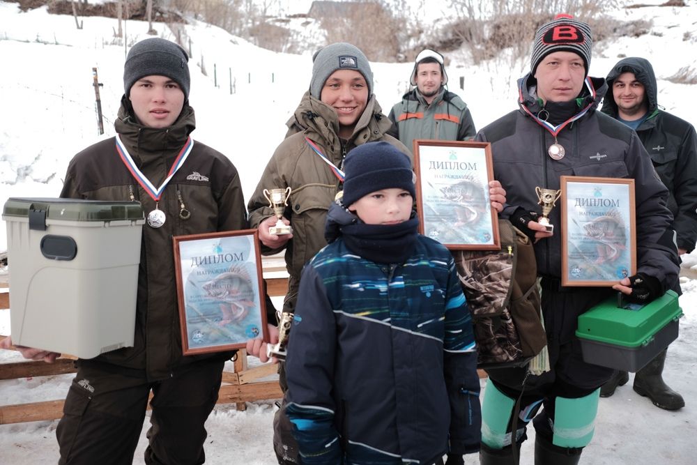 Сборная команда Менделеевска завоевала 2 место на чемпионате по ловле рыбы со льда на мормышку