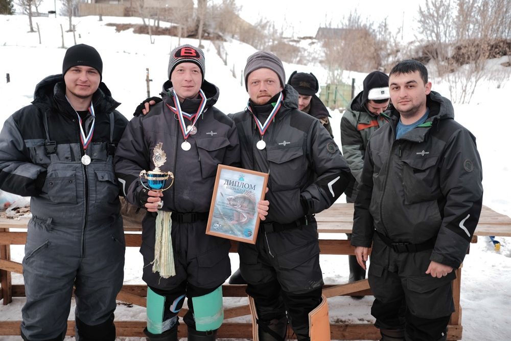 Сборная команда Менделеевска завоевала 2 место на чемпионате по ловле рыбы со льда на мормышку