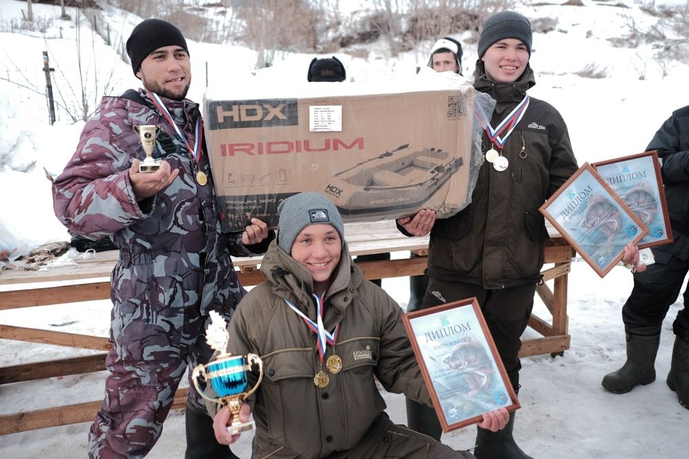 Сборная команда Менделеевска завоевала 2 место на чемпионате по ловле рыбы со льда на мормышку