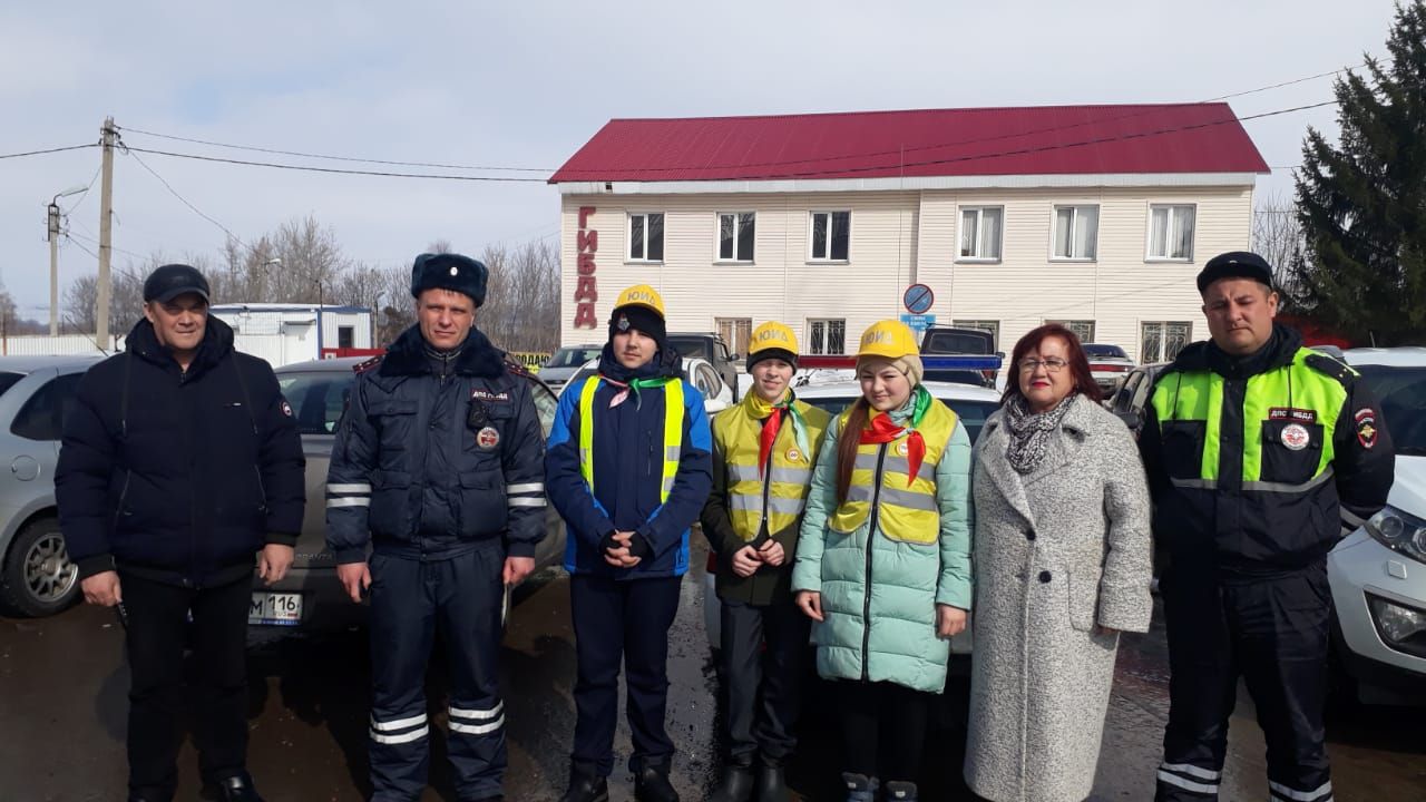 В Менделеевске прошла акция «Вежливый водитель»