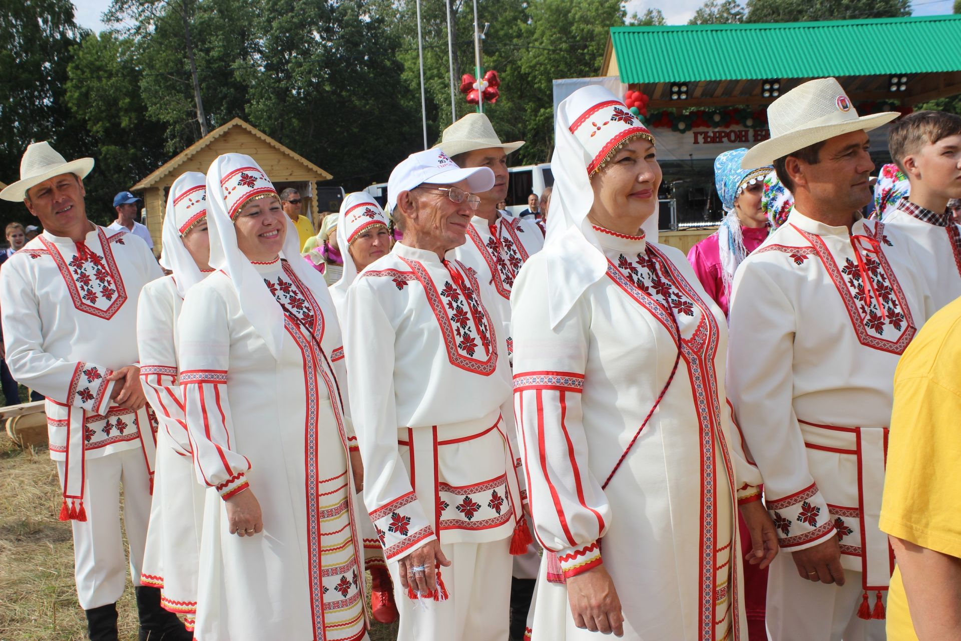 Менделеевские удмурты приняли участие в республиканском празднике «Гырон — быдтон»