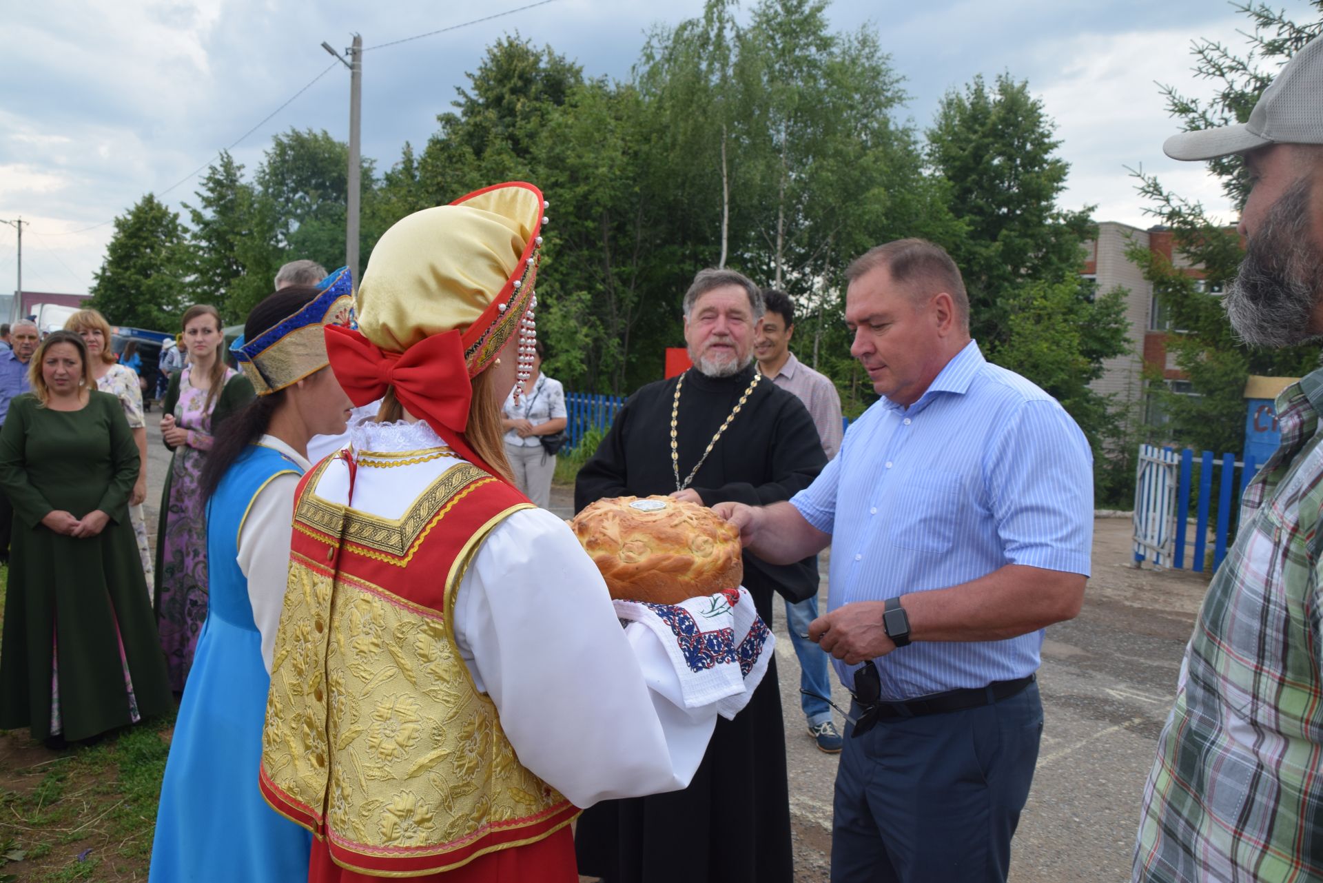 В Тихонове отметили День села