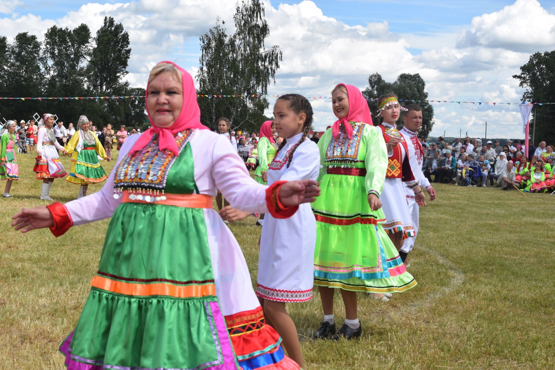 В чем секрет танца «Марийская восьмерка»