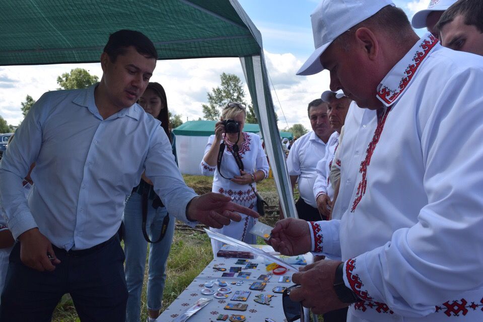 Кросс-тур по национальным подворьям, танец «Верёвочка», игры «Ворота» и «Ремень» — все это «Марийская восьмерка»