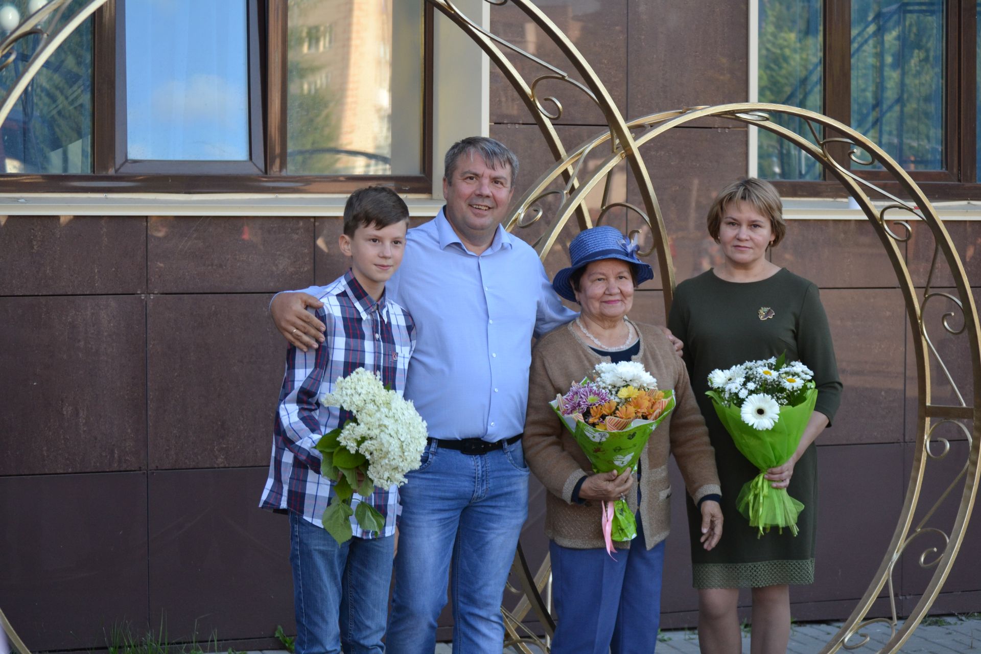 В День семьи, любви и верности в Менделеевске открыли новый арт-объект