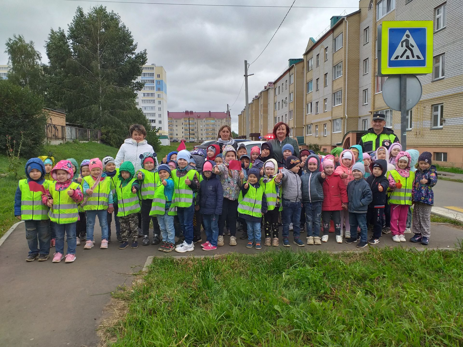 В Менделеевске прошла акция «Безопасная зебра»