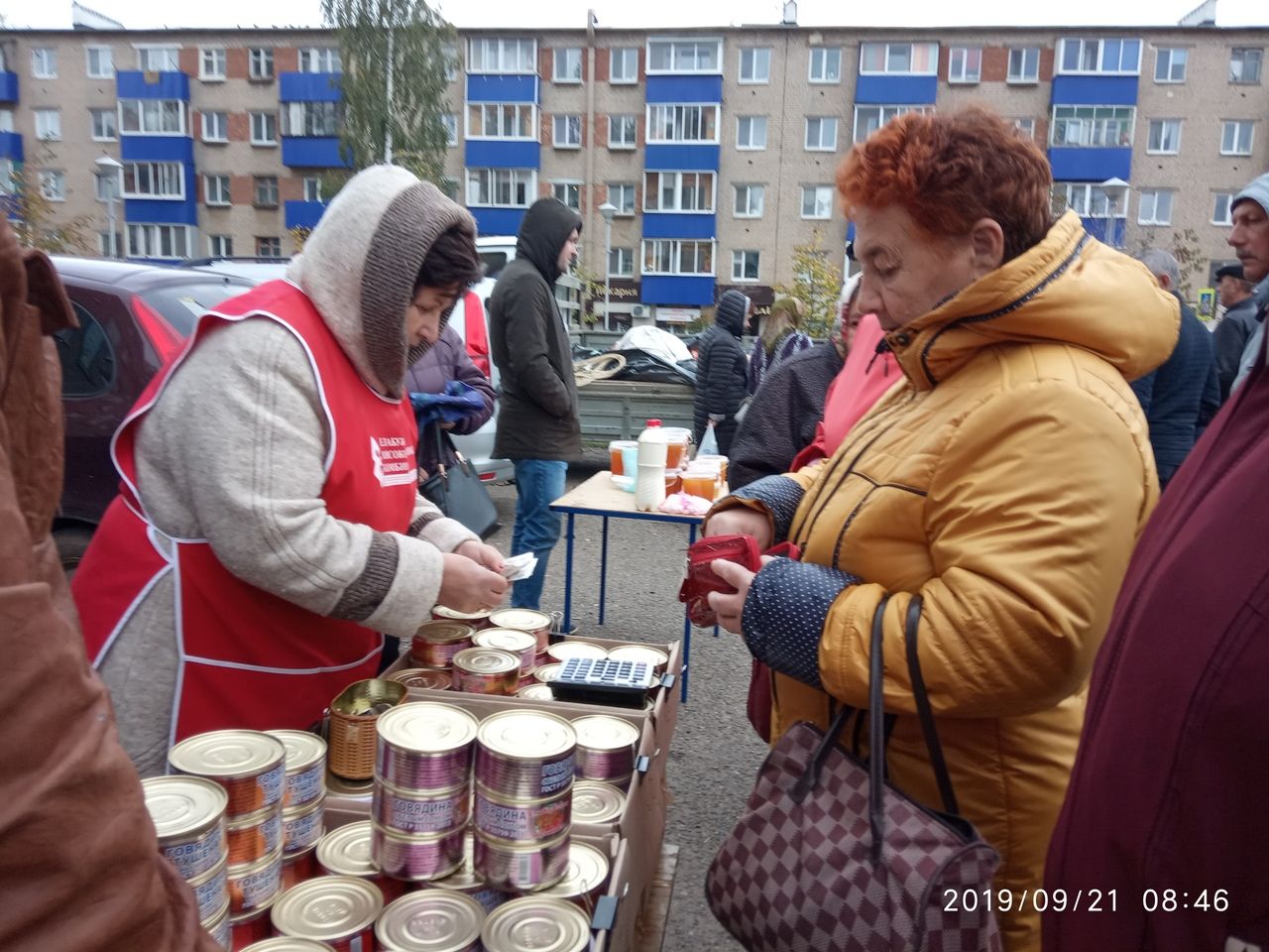 В Менделеевске прошла очередная сельхозярмарка