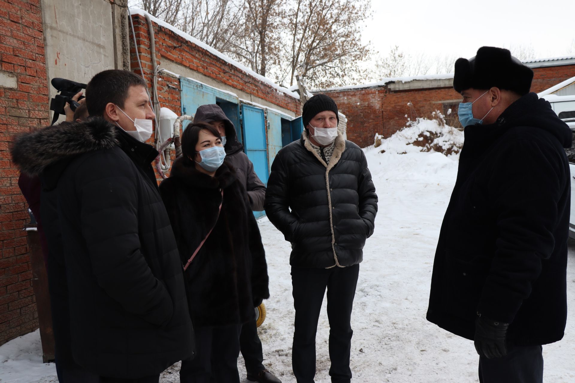 Валерий Чершинцев осмотрел мебельное производство в Менделеевске