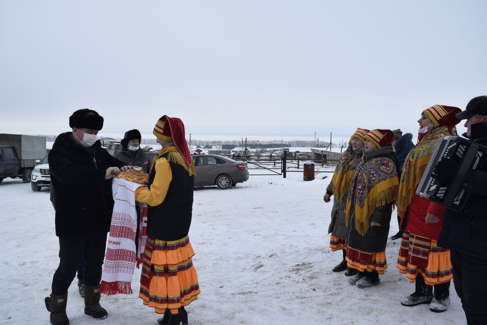 В Менделеевском районе на одну семейную ферму стало больше