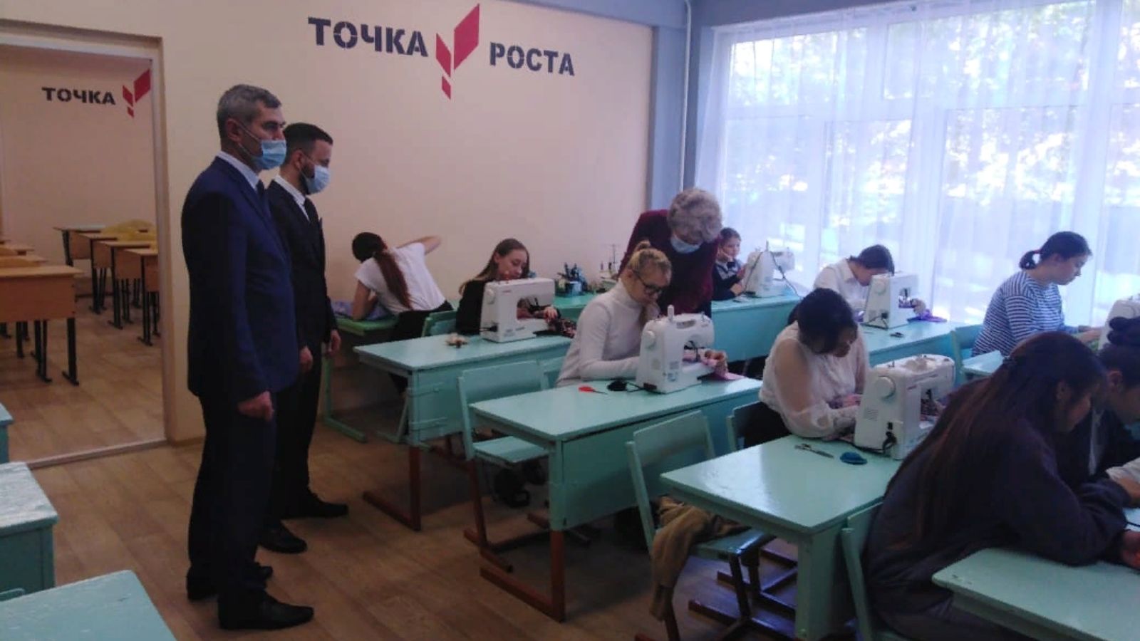 В Менделеевской школе №3 активно реализуется работа Центра «Точка роста»