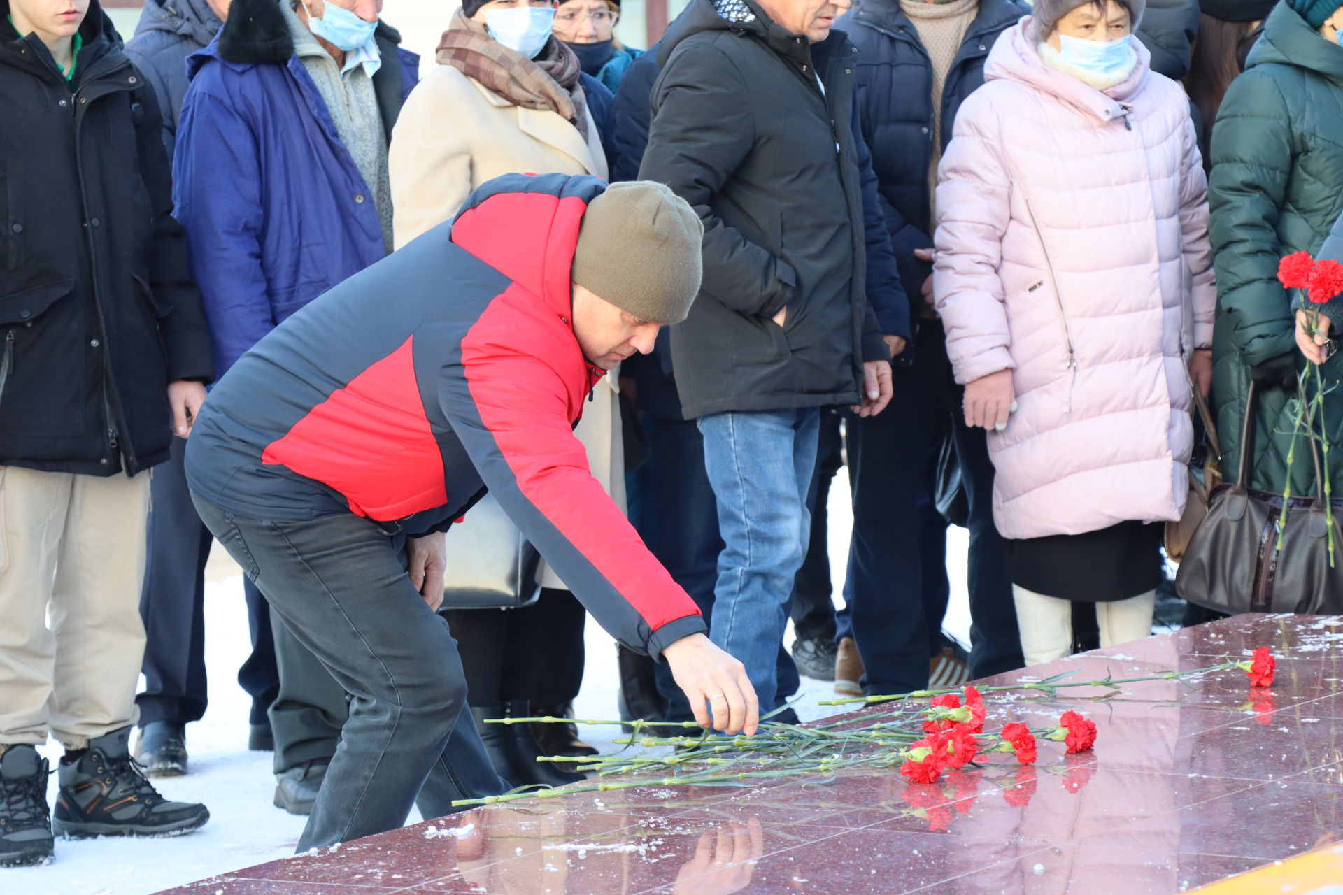 В Менделеевске прошел бесплатный кинопоказ фильма «Звезду за Стингер»