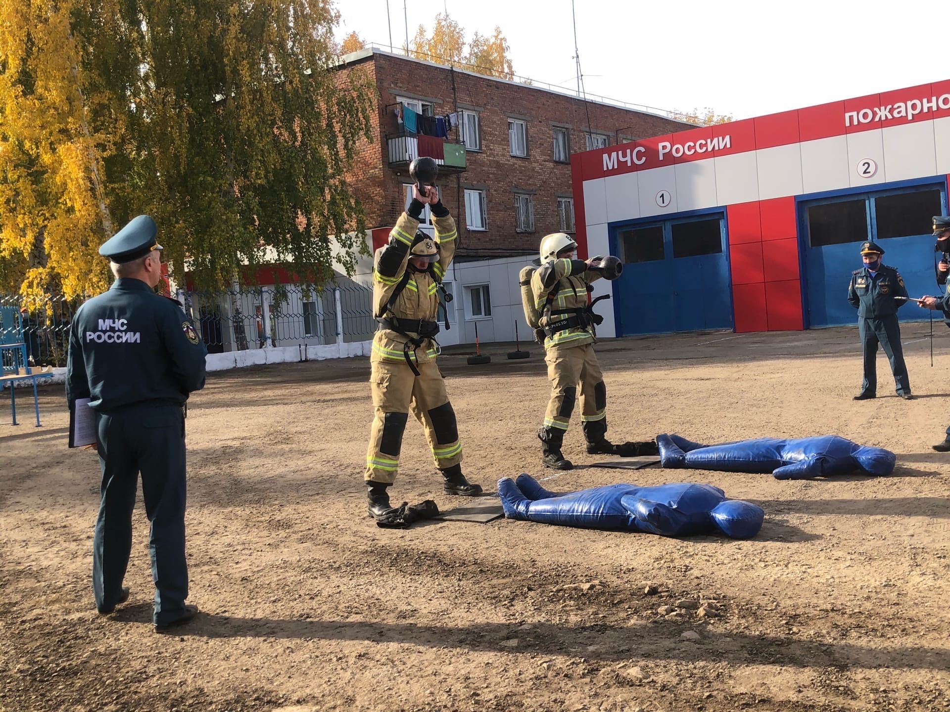 В Менделеевске проходят республиканские соревнования по пожарному многоборью