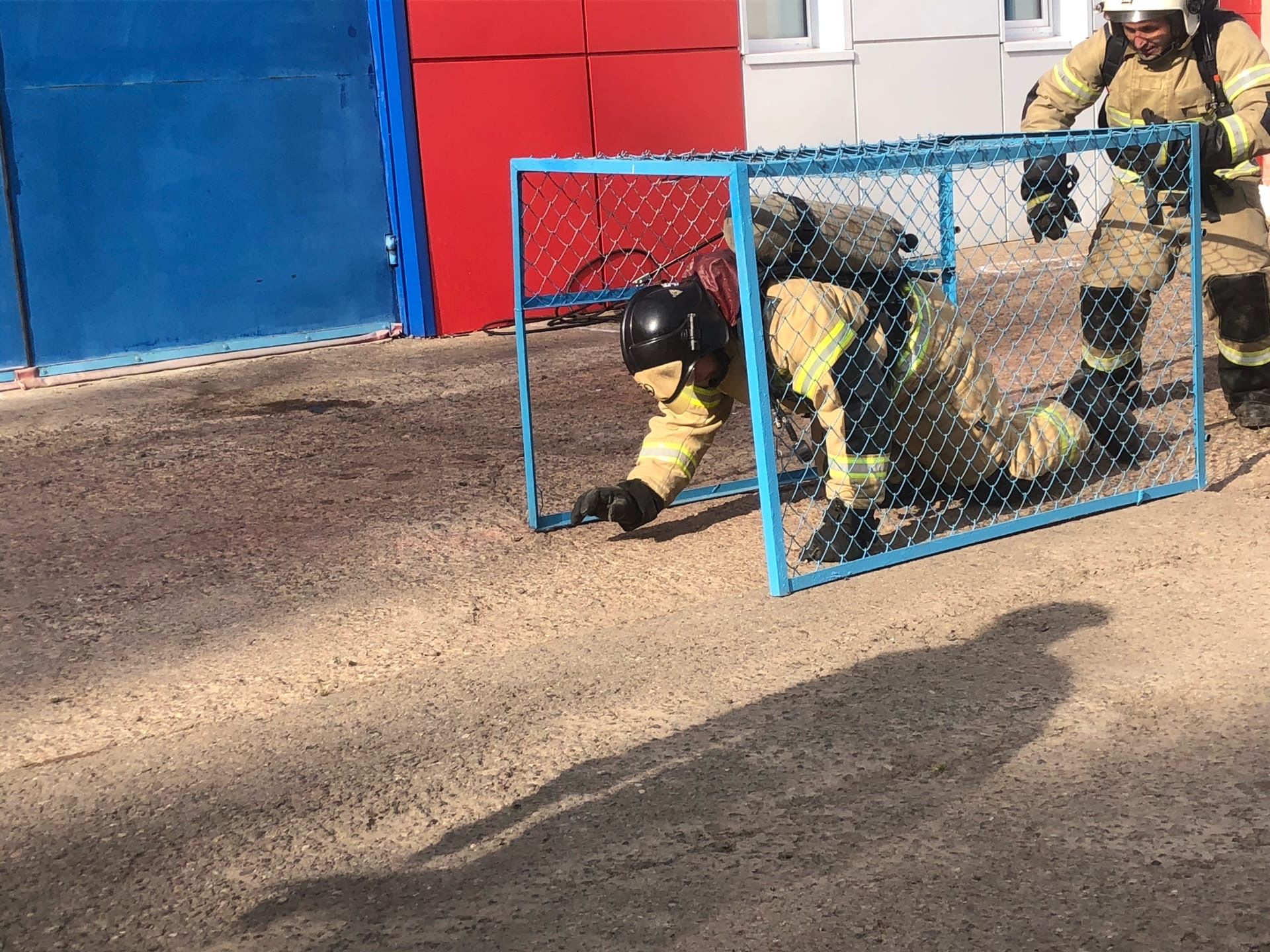 В Менделеевске проходят республиканские соревнования по пожарному многоборью