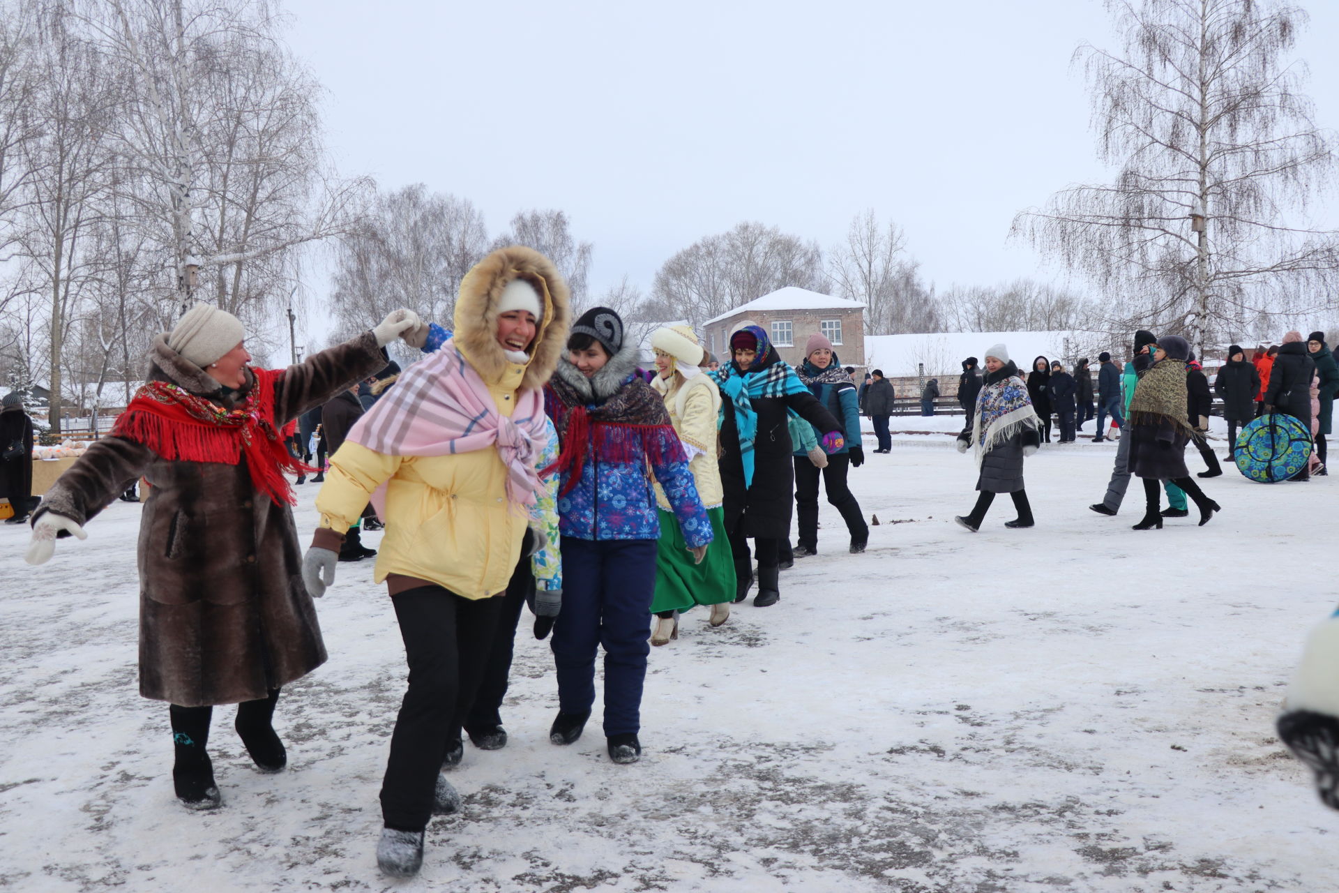 В Менделеевске на рождественской ярмарке  выбрали лучшие сани