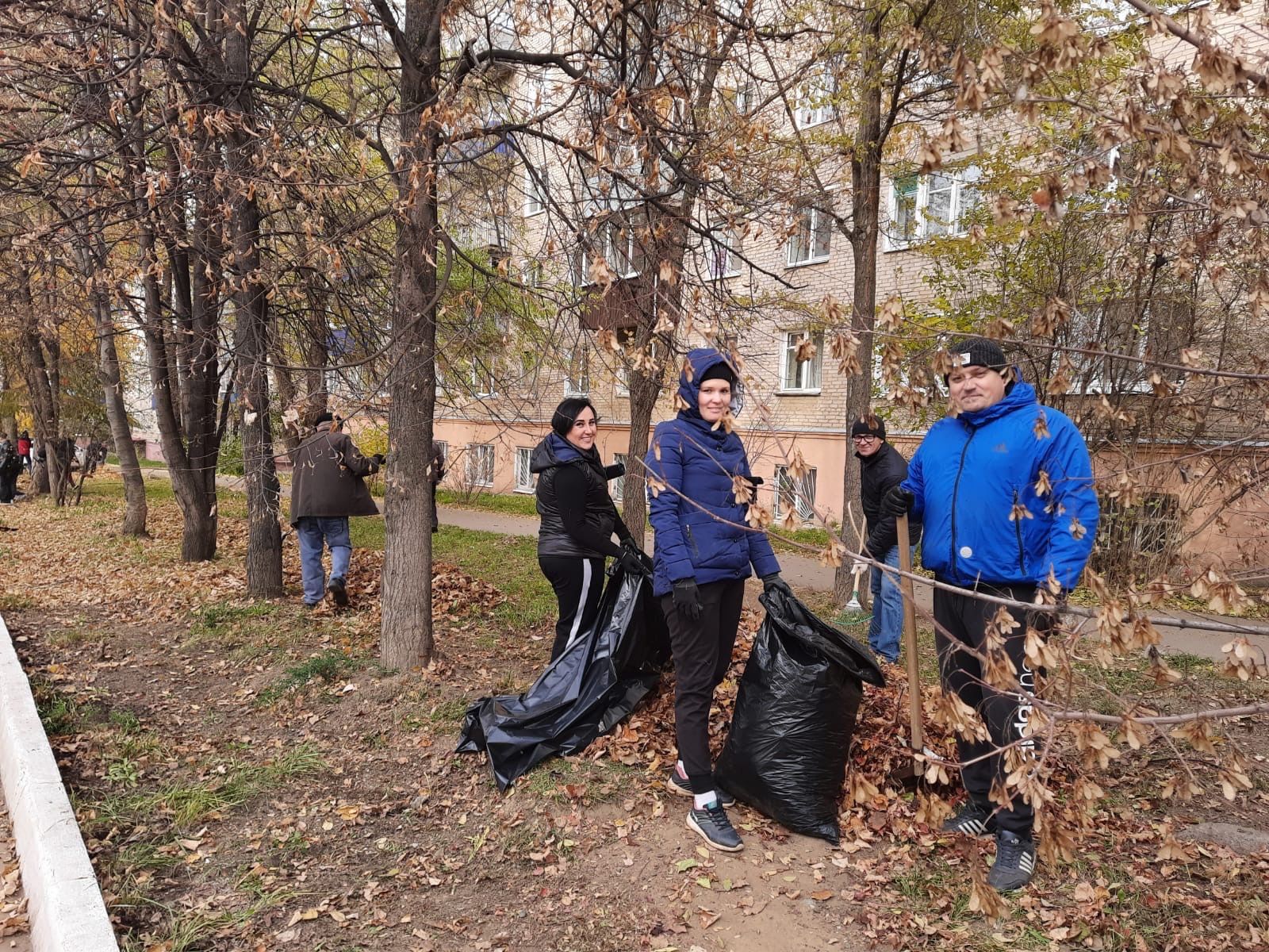 Сотрудники АО «Аммоний» присоединились к субботнику