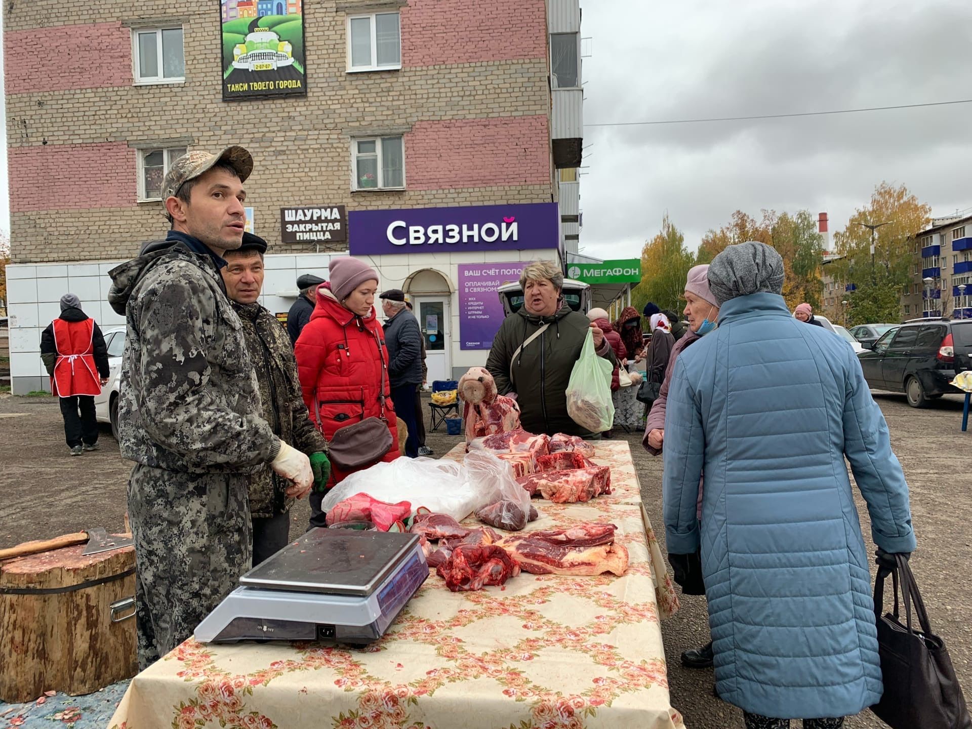 В&nbsp;Менделеевске начался новый месяц ярмарок