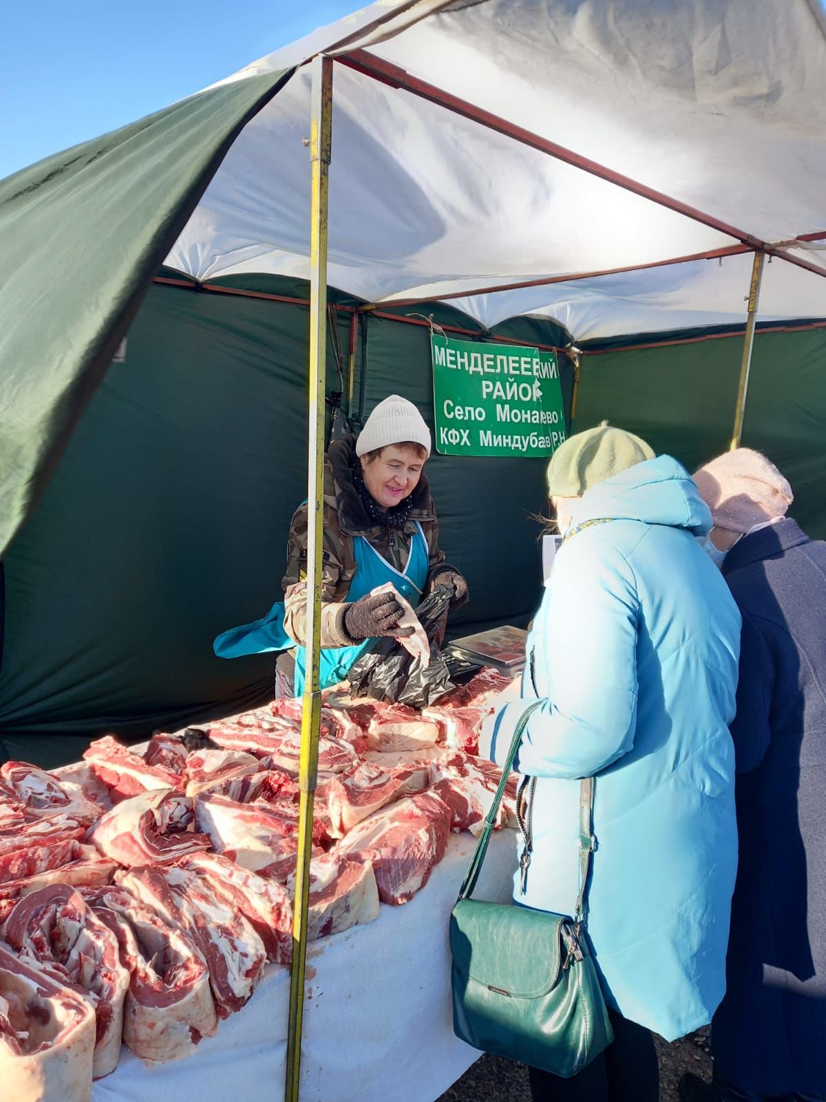 Менделеевские фермеры на сельхозярмарке в Челнах реализовали продукцию