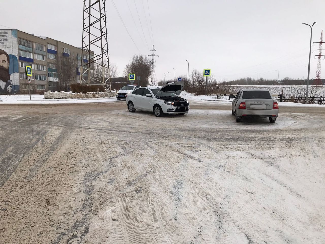 В городе произошло очередное ДТП при въезде на мост