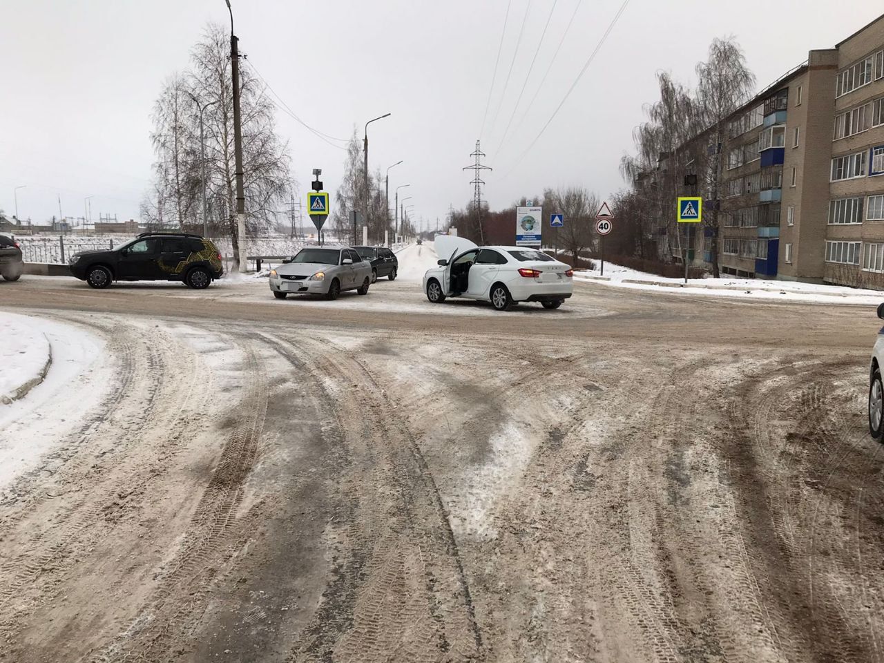 В городе произошло очередное ДТП при въезде на мост