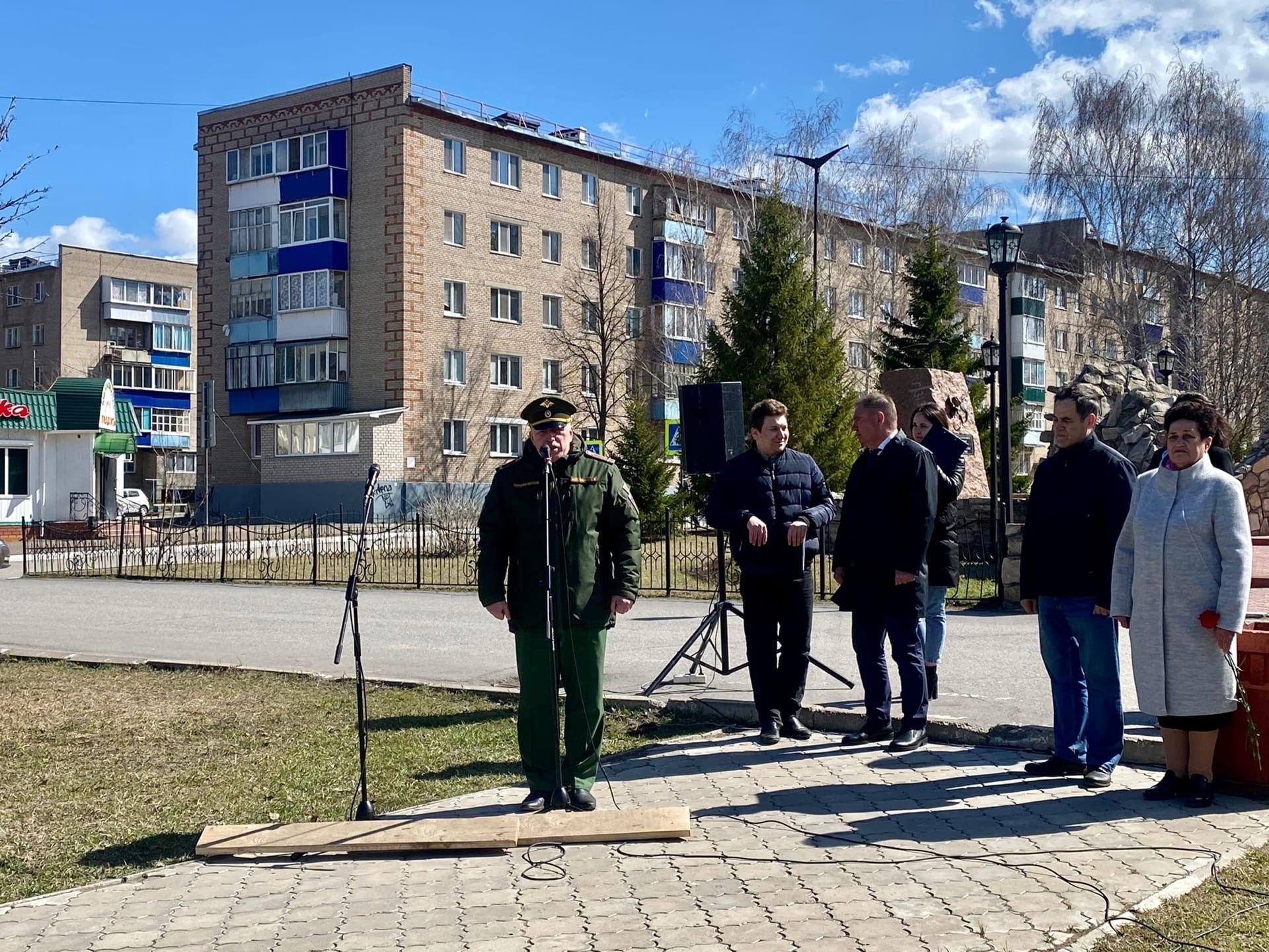 В Менделеевске почтили память ликвидаторов Чернобыльской АЭС