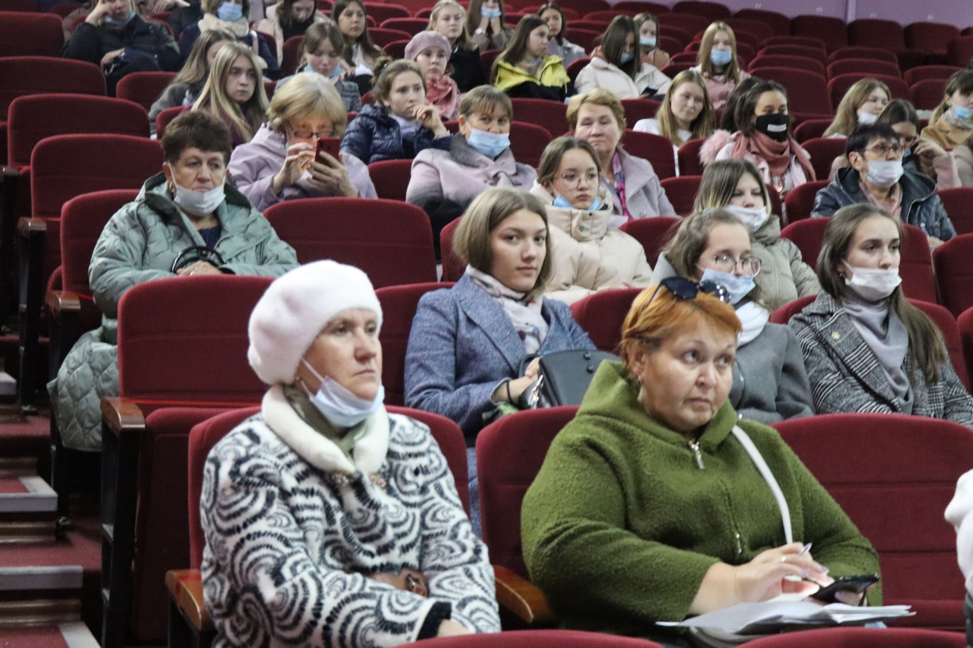 Менделеевским школьникам показали фильм «Право выбора»