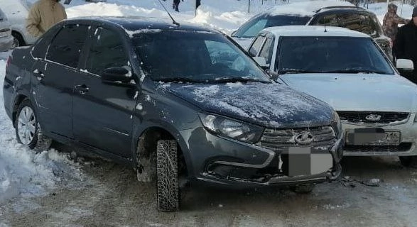 В Менделеевске за выходные было совершено три ДТП