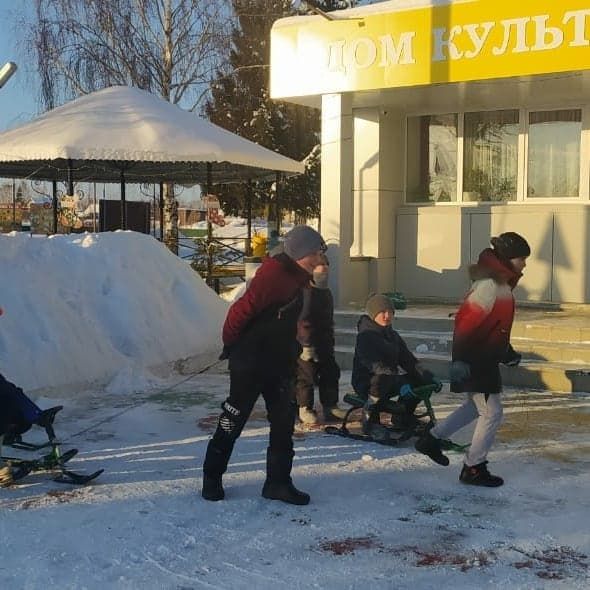 В Тат.Челнах провели игровую программу «Новый год в кругу друзей»