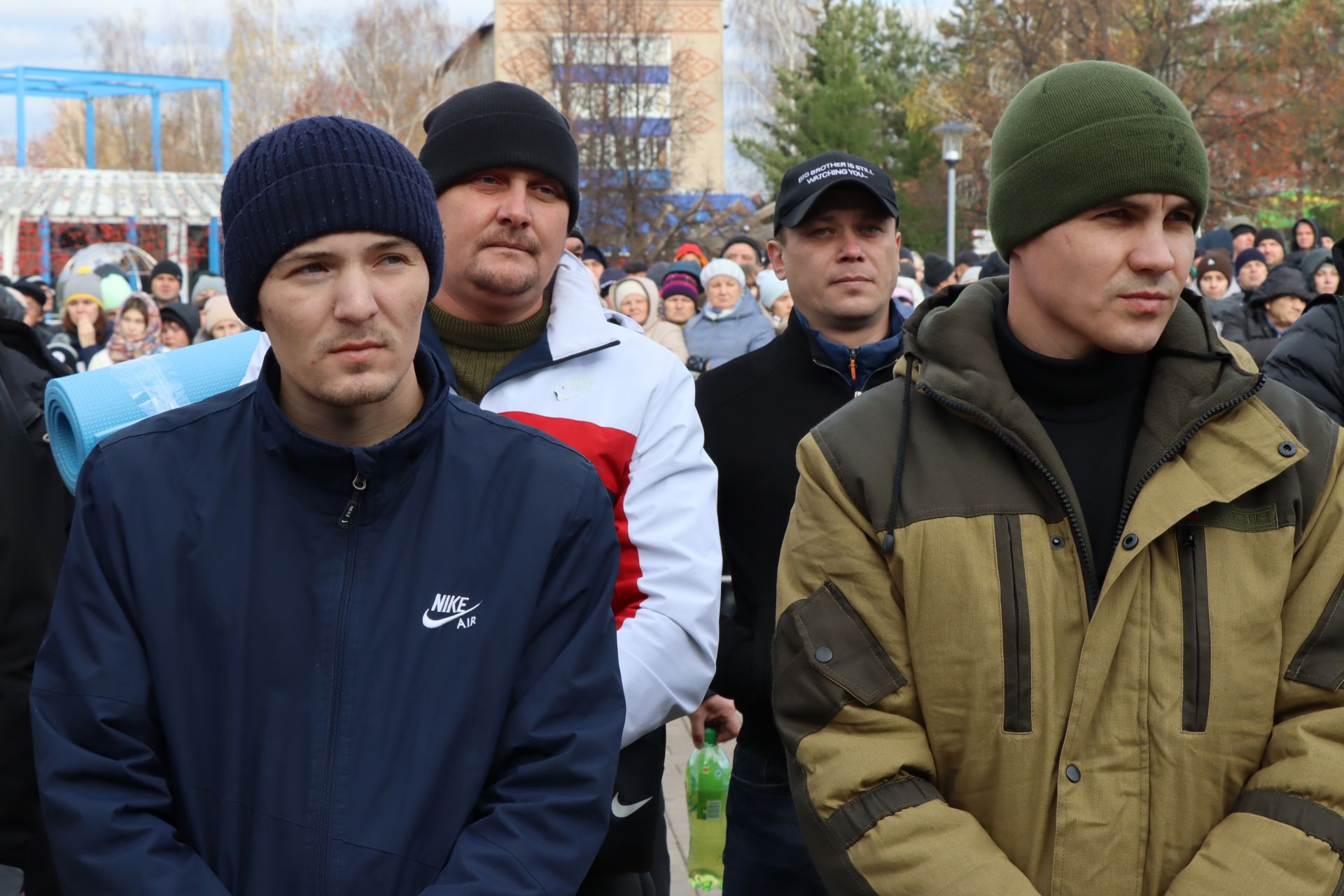 Радмир Беляев: «Возвращайтесь живыми-здоровыми и с победой! Мы будем ждать вас!»