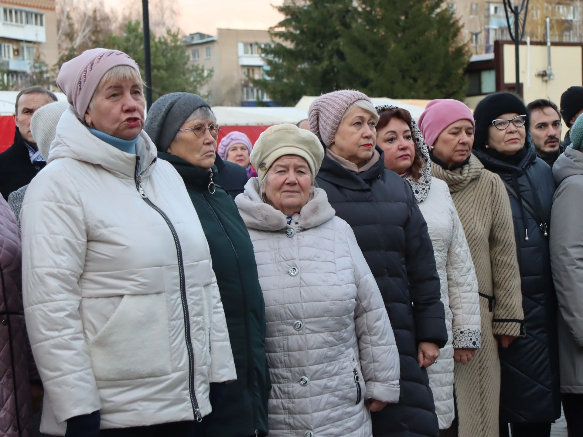 Более пяти тонн гуманитарной помощи отправил Менделеевск для жителей Лисичанска