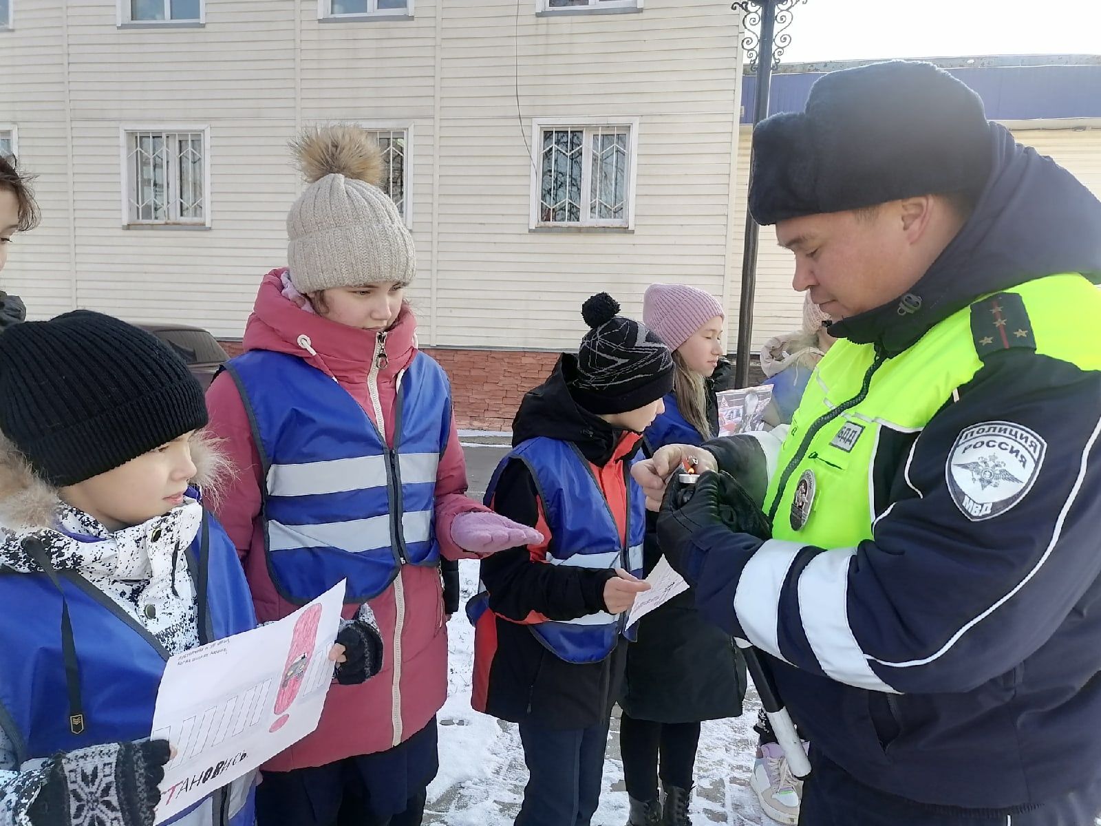 Юные менделеевцы за жизнь без ДТП