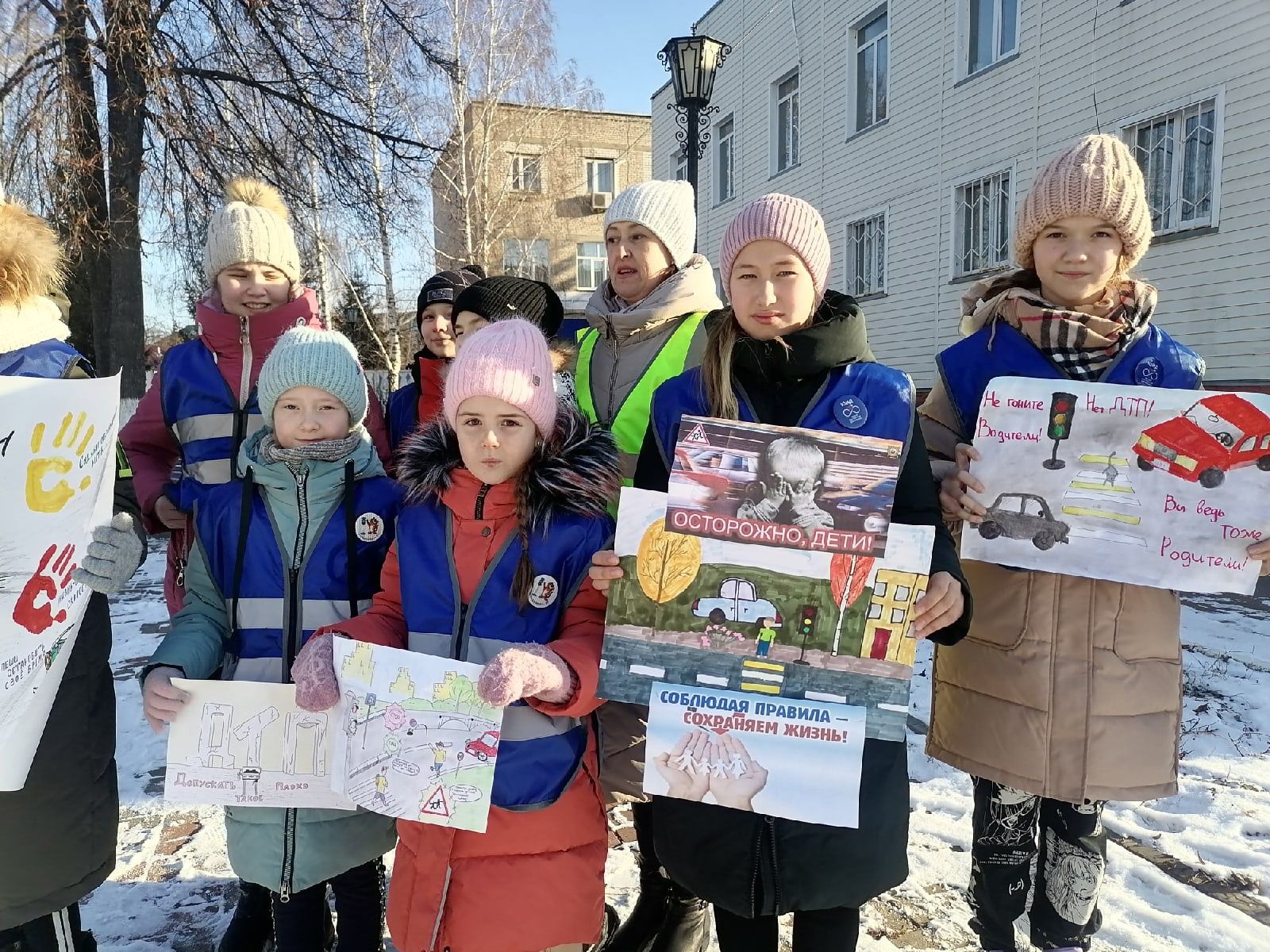 Юные менделеевцы за жизнь без ДТП