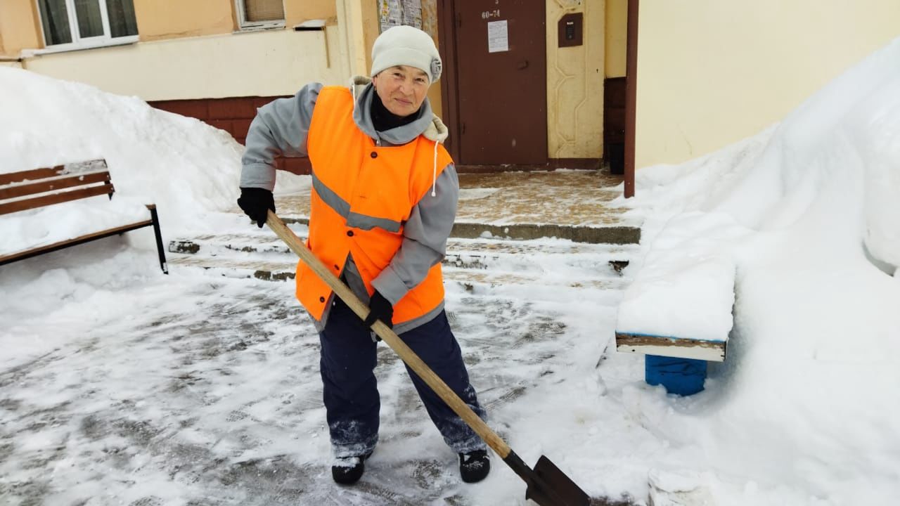 Анну Гусеву менделеевцы называют «Королевой двора», которая всегда на посту