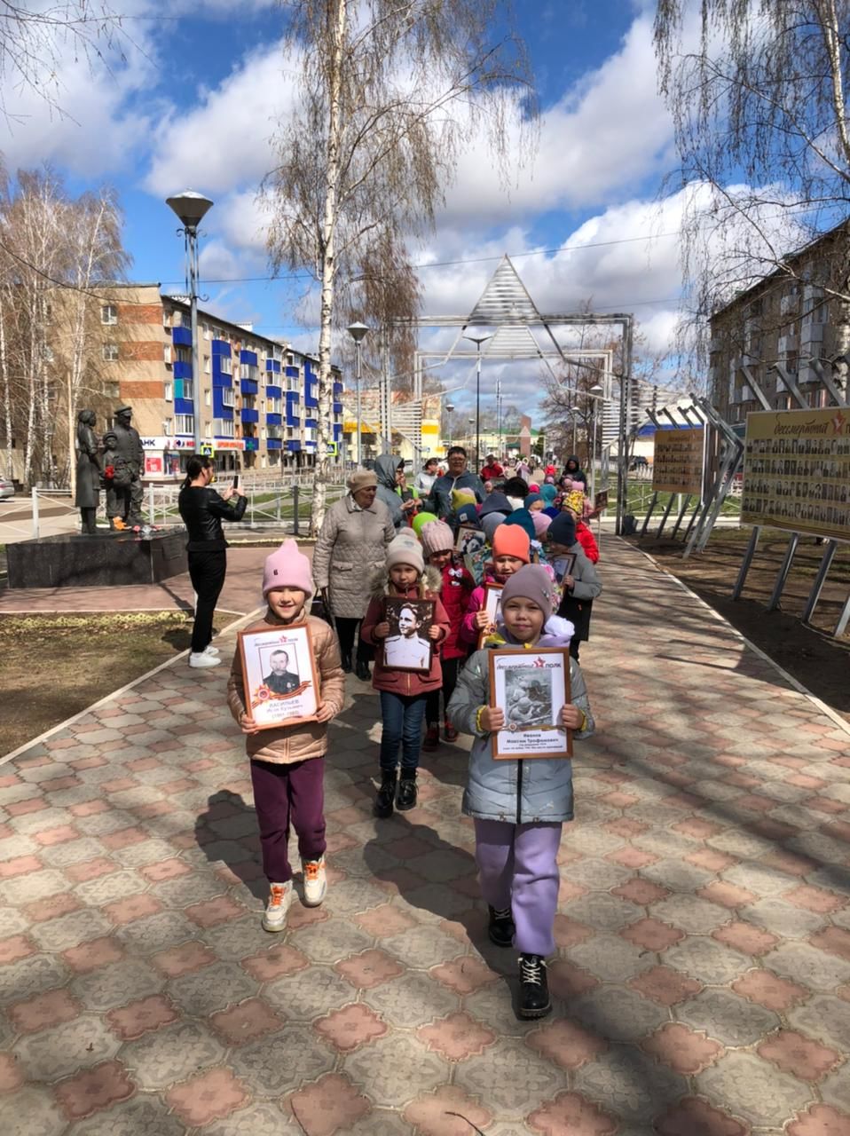 Бессмертный полк для менделеевских дошкольников