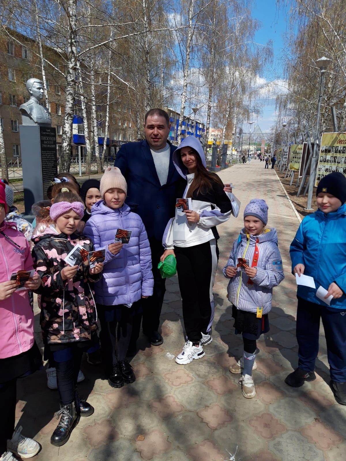 В Менделеевске прошла акция, посвященная Дню Победы