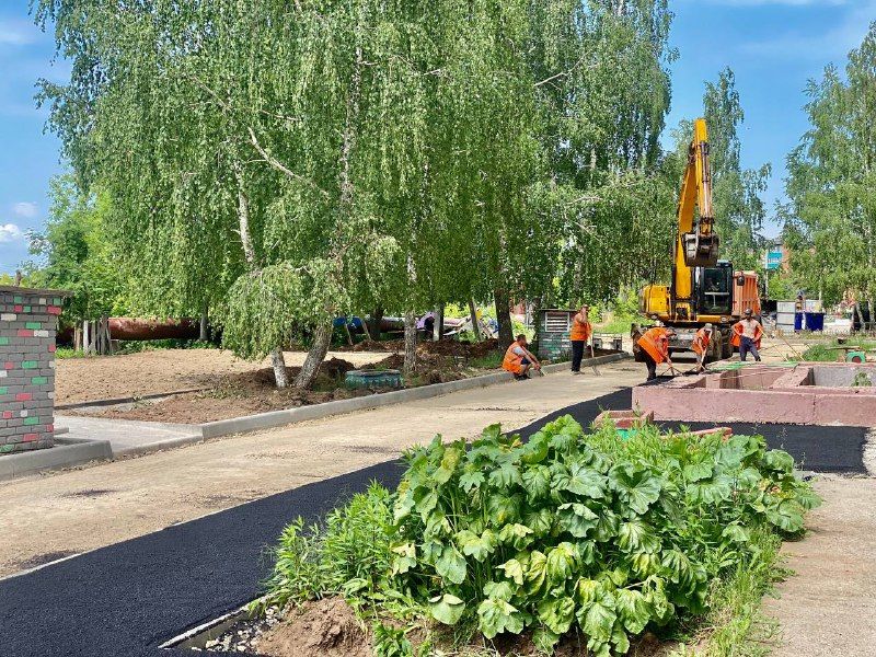 В Менделеевске продолжается благоустройство дворов по республиканской программе «Наш двор»